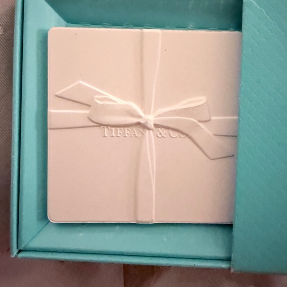 Tiffany & Co. Ceramic Tile Fragrance Diffuser with Scent - Picture 1 of 7